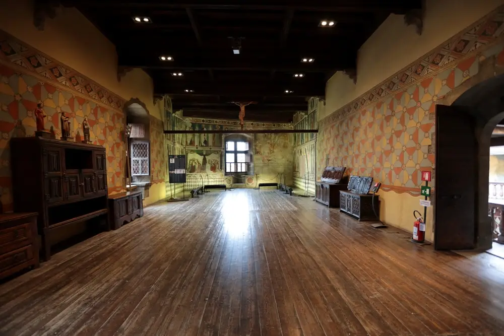 Castello di Fénis interno